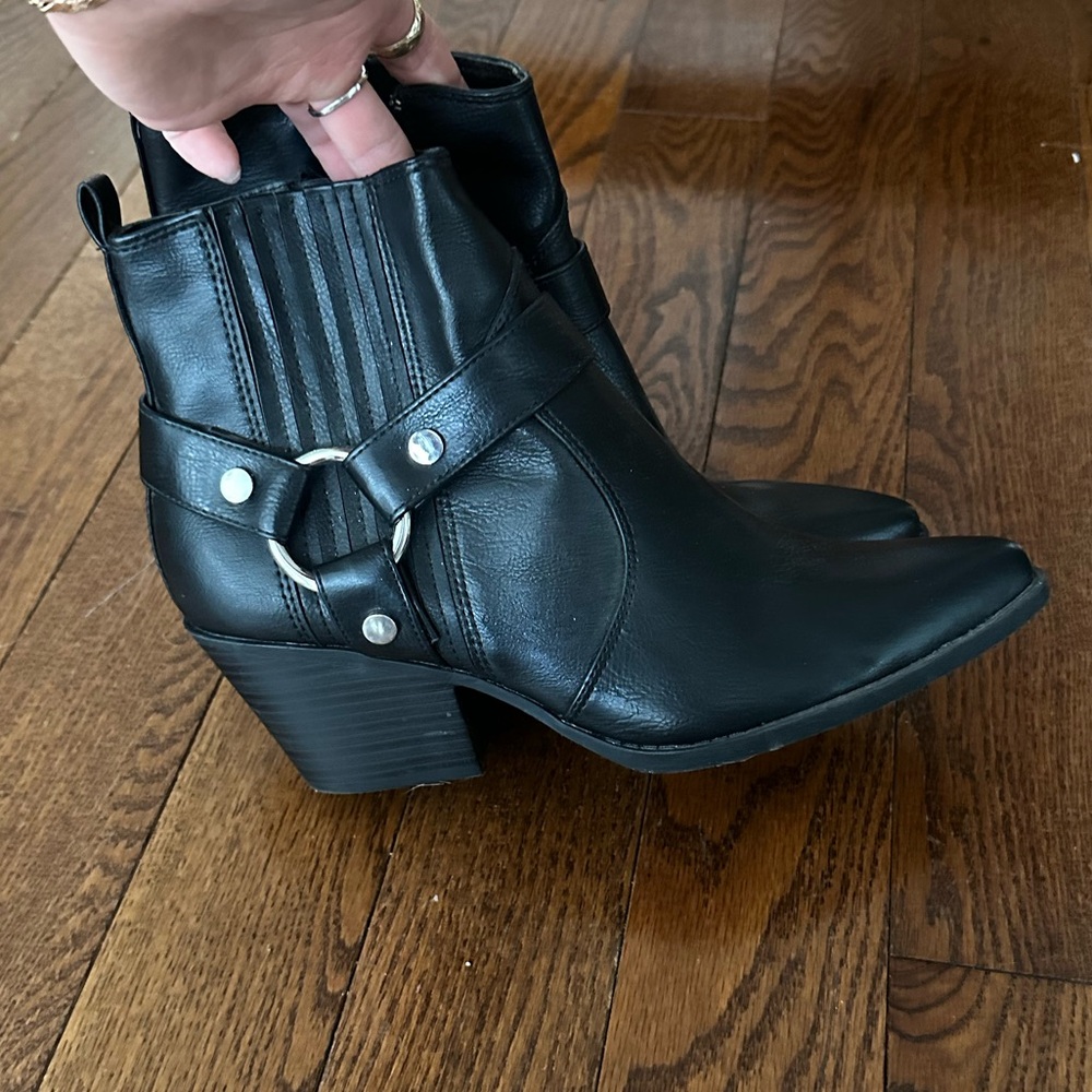 Stylish Black Ankle Boots